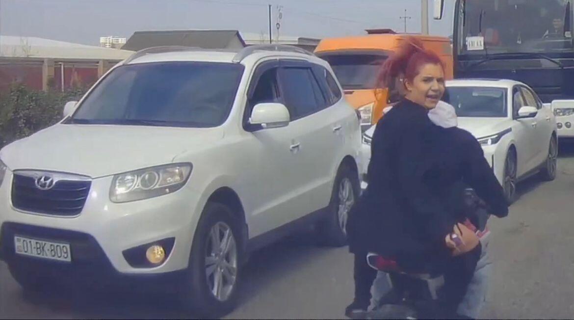 В Масазыре мотоциклисты устроили опасную езду