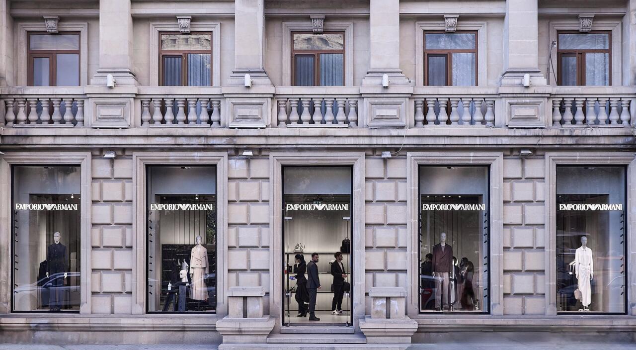 Emporio Armani Bakıda yenilənmiş mağazasını və yaz-yay 2026 kolleksiyasını təqdim etdi