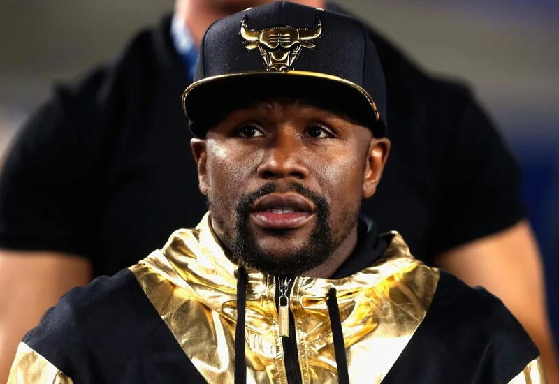 На Флойда Мейвезера подали в суд в США