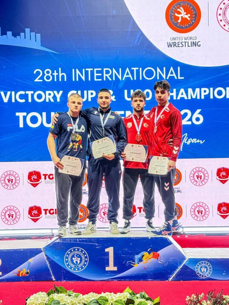 Азербайджанские борцы завоевали восемь золотых медалей в Турции