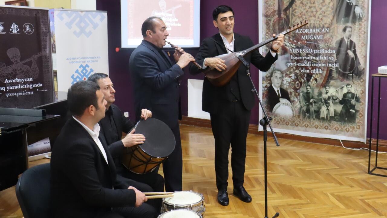 Воплощение национальных и духовных ценностей в творчестве азербайджанских ашугов