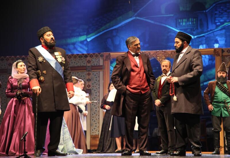 Гаджи Зейналабдин Тагиев - духовное возвращение на место созданного им театра. Блестящая премьера спектакля "Меценат"