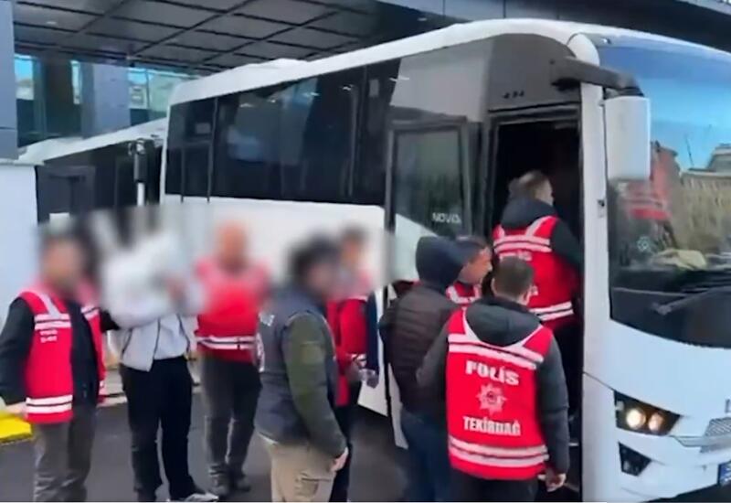 Türkiyədə məktəblərə edilən hücumlarla bağlı kütləvi həbslərə başlanıb