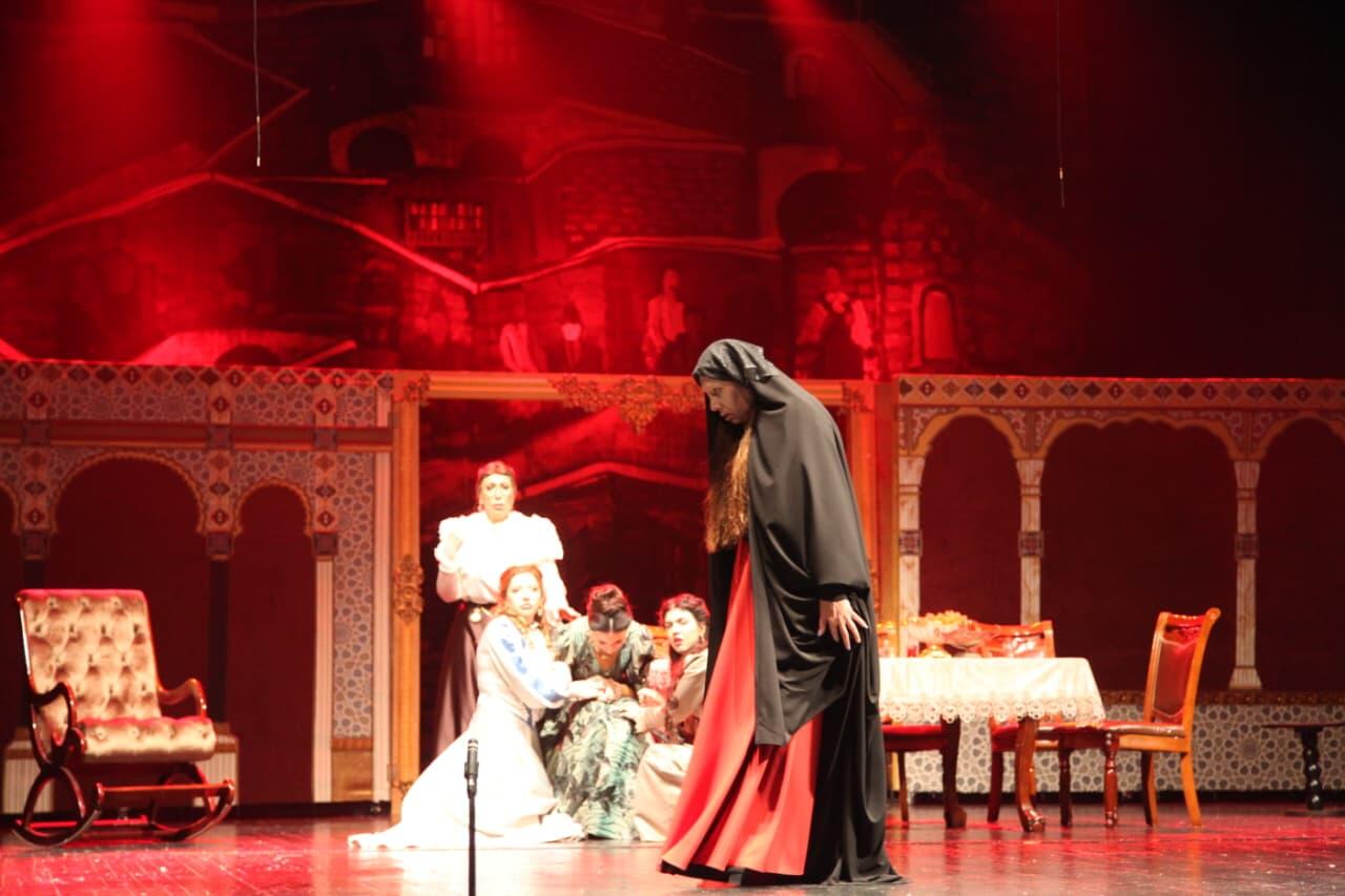 Гаджи Зейналабдин Тагиев - духовное возвращение на место созданного им театра. Блестящая премьера спектакля "Меценат"