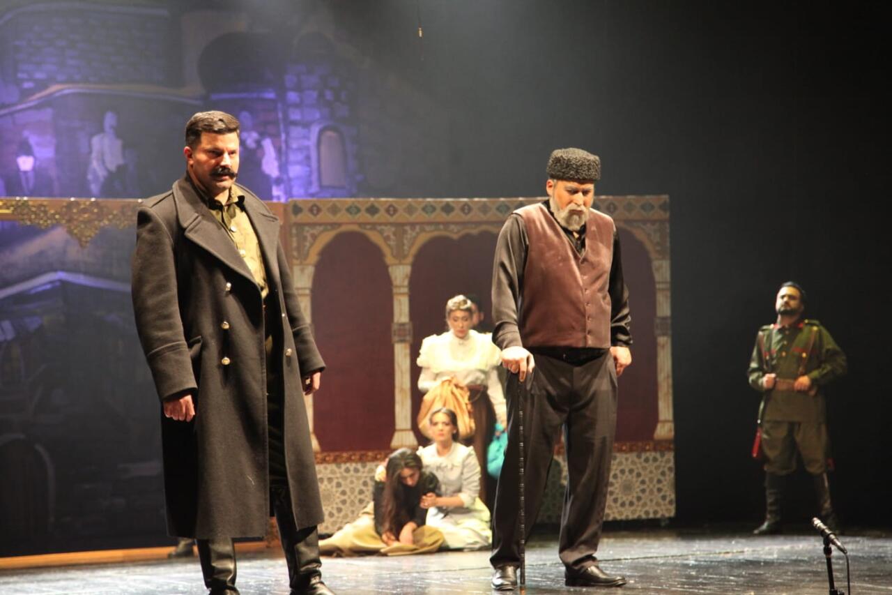 Гаджи Зейналабдин Тагиев - духовное возвращение на место созданного им театра. Блестящая премьера спектакля "Меценат"