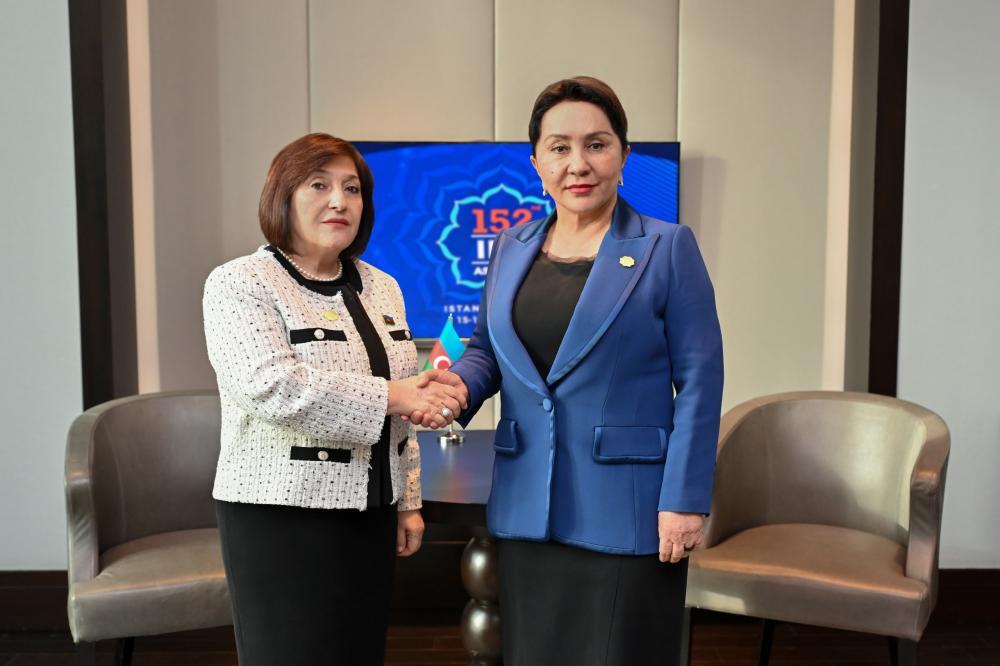 Sahibə Qafarova İstanbulda özbəkistanlı həmkarı ilə görüşdü
