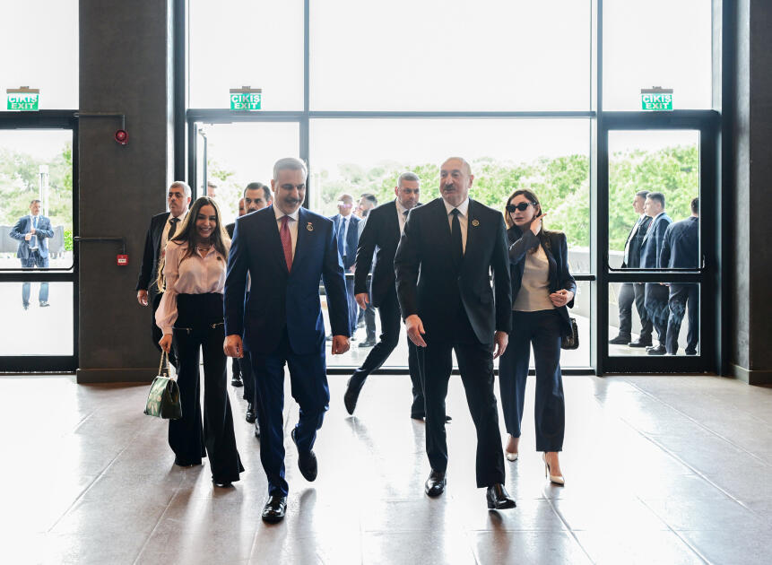 Prezident İlham Əliyev və Birinci xanım Mehriban Əliyeva 5-ci Antalya Diplomatiya Forumunun açılış mərasimində iştirak ediblər