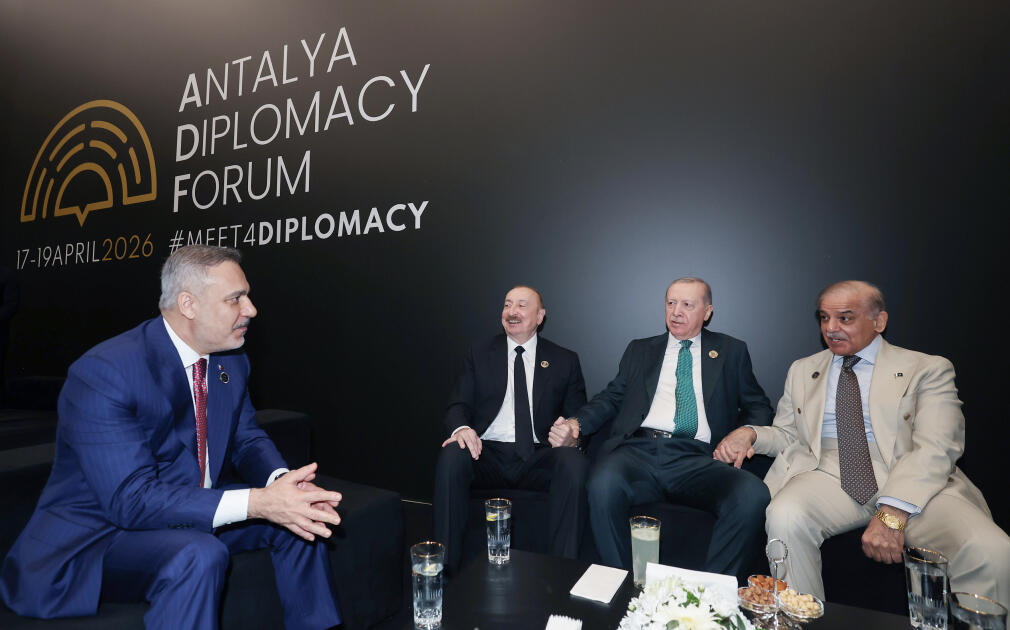 Prezident İlham Əliyev və Birinci xanım Mehriban Əliyeva 5-ci Antalya Diplomatiya Forumunun açılış mərasimində iştirak ediblər