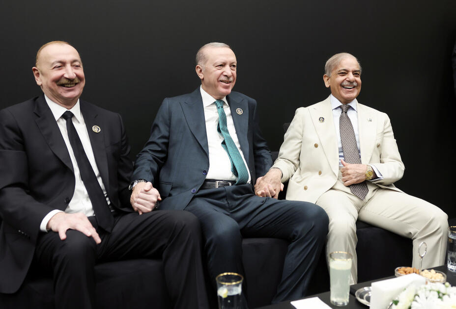 Prezident İlham Əliyev və Birinci xanım Mehriban Əliyeva 5-ci Antalya Diplomatiya Forumunun açılış mərasimində iştirak ediblər