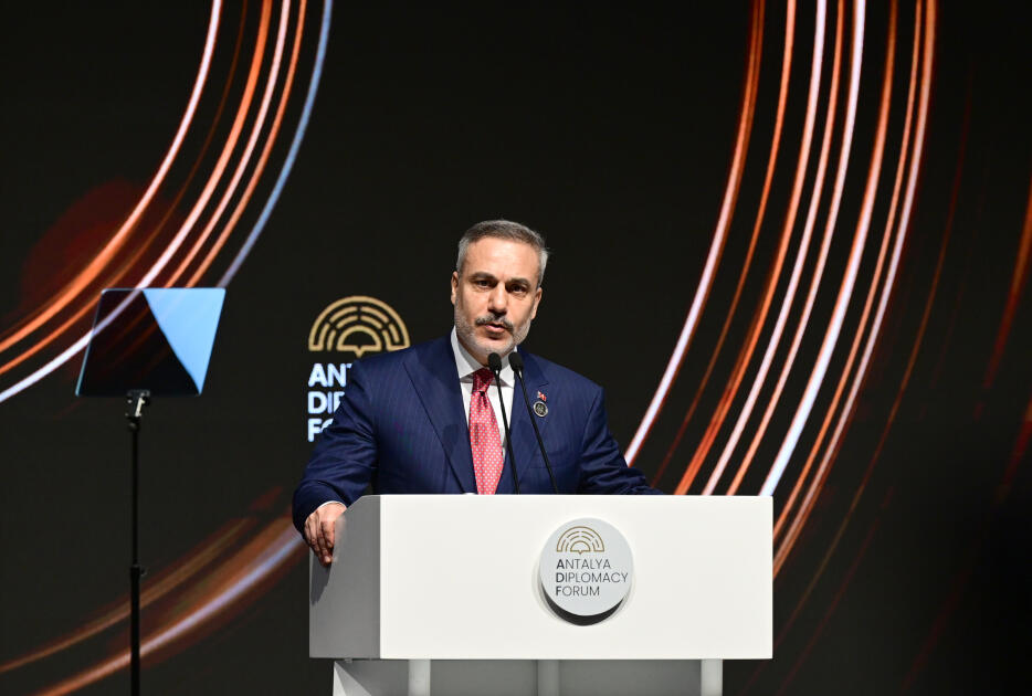 Prezident İlham Əliyev və Birinci xanım Mehriban Əliyeva 5-ci Antalya Diplomatiya Forumunun açılış mərasimində iştirak ediblər