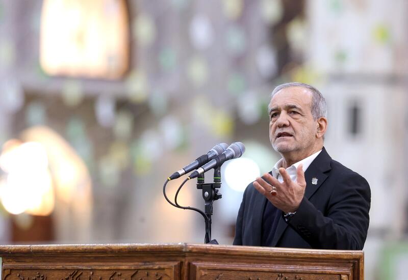 Пезешкиан поблагодарил Пакистан за посреднические усилия