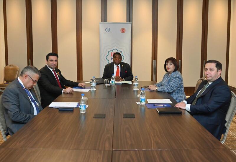 Azərbaycan və Ermənistan parlament sədrləri İstanbulda görüşüblər