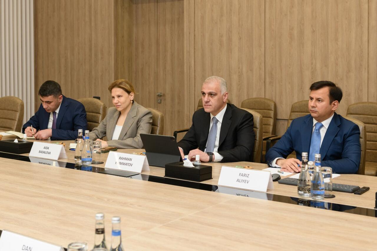 Представители Азербайджана и США обсудили сотрудничество в области ИИ