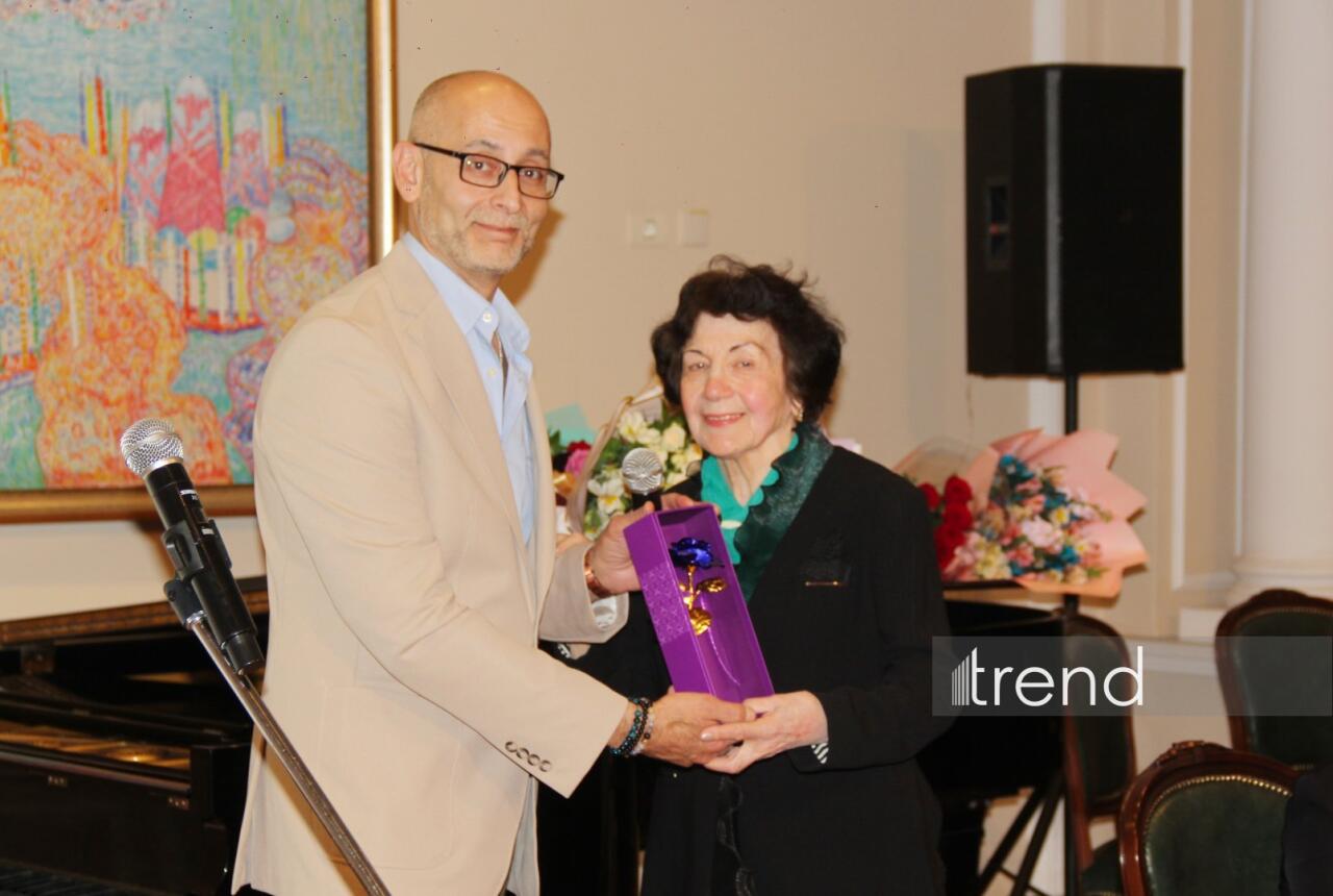 Эмоциональный экскурс в мир скульптора Камала Алекперова - сквозь время и искусство