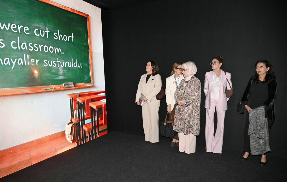 Azərbaycanın birinci xanımı Mehriban Əliyeva Antalyada “Fələstində sülh naminə birləşərək: Təhsil sisteminin məhv edilməsi ilə mübarizə və gələcəyin qorunması” adlı paneldə iştirak edib