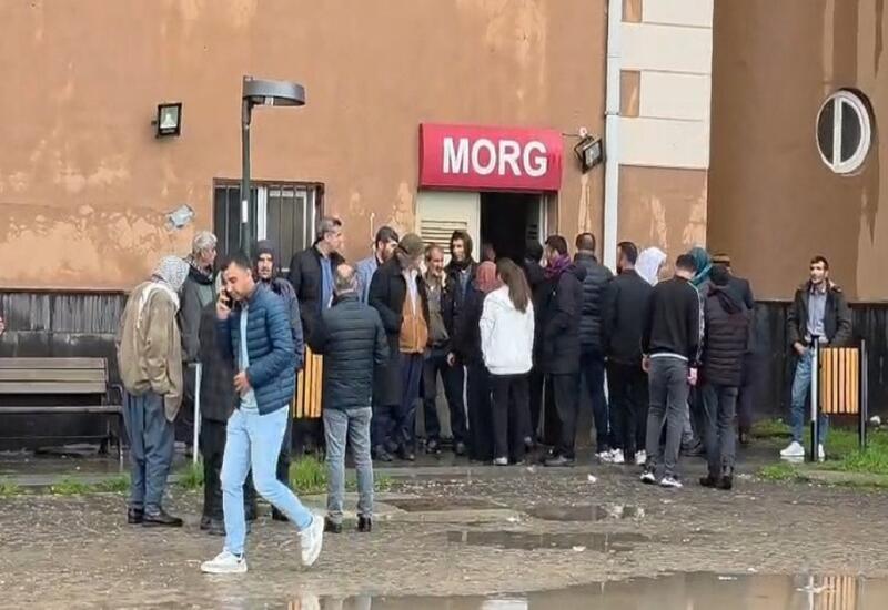 В Турции двое школьников погибли от удара молнии