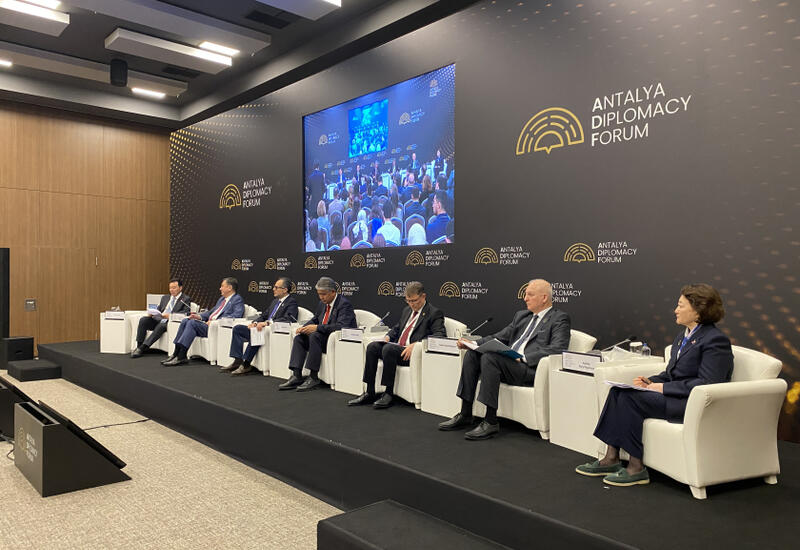 В Анталье обсудили влияние Бакинского тюркологического съезда на тюркскую идентичность