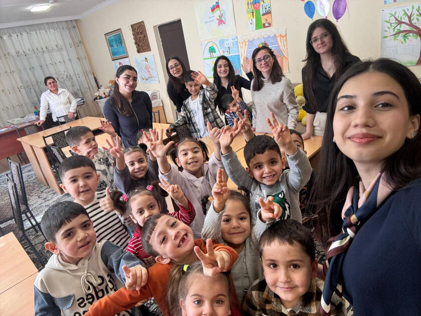Leyla Əliyevanın təşəbbüsü ilə sosial xidmət müəssisələrinin uşaqları üçün sosial-emosional öyrənmə proqramı həyata keçirilir