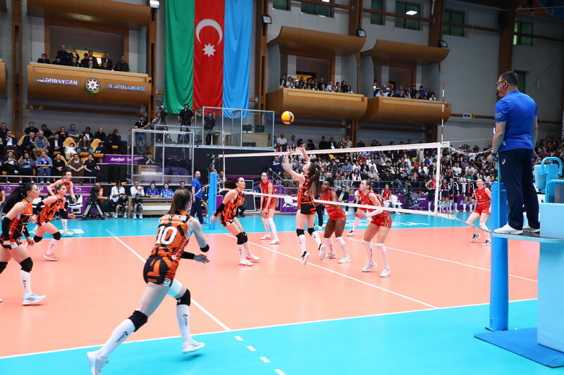 “DH Volley” Azərbaycan Yüksək Liqasının gümüş medalını qazanıb