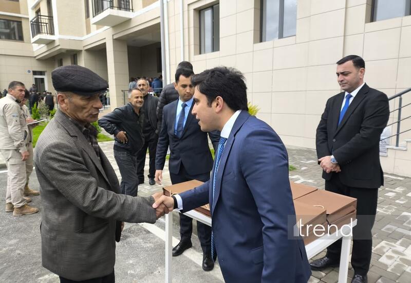 Ağdam şəhərində daha 92 ailəyə mənzillərinin açarları təqdim olunub