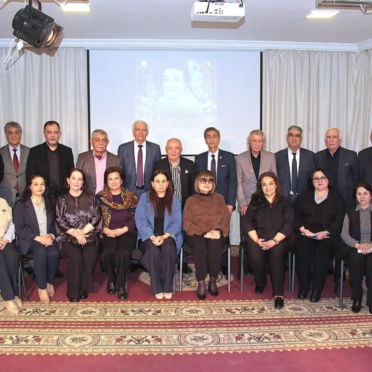 Деятели культуры Азербайджана отметили 110-летие выдающейся актрисы Насибы Зейналовой