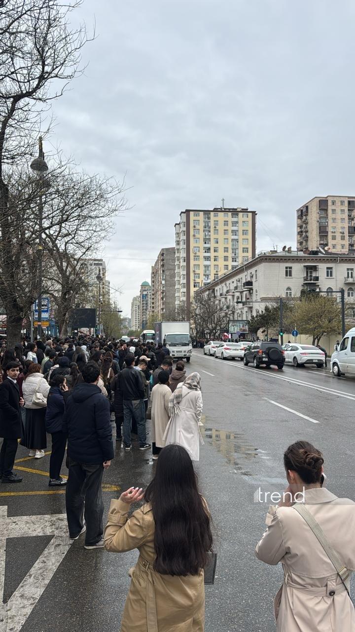 Metronun bağlanmasının əsas səbəbi açıqlandı