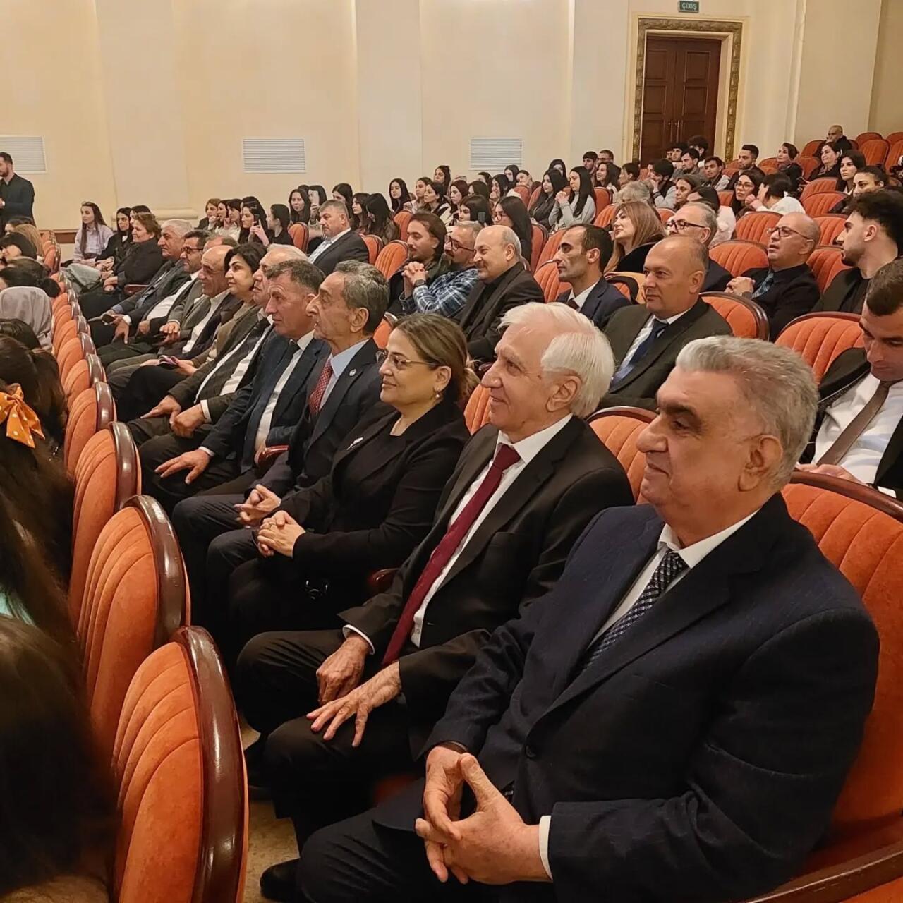 Союз театральных деятелей Азербайджана отметил юбилеи известных актеров