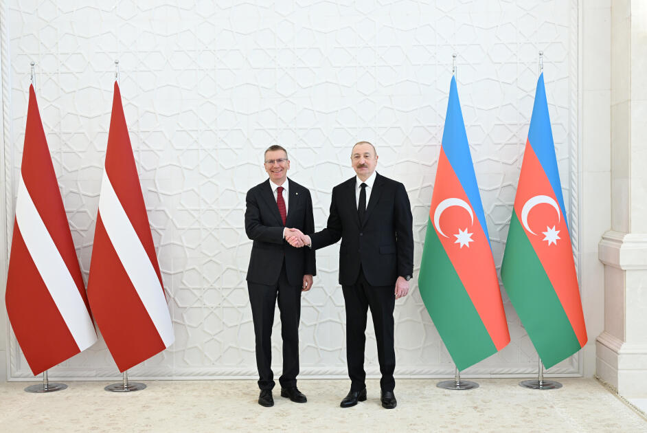 Состоялась церемония официальной встречи Президента Латвии