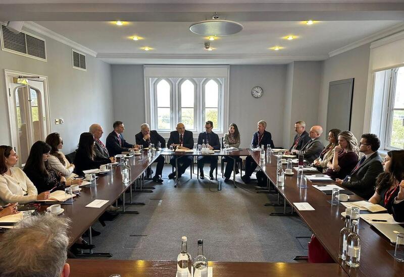 Эльчин Амирбеков провел ряд встреч в Великобритании