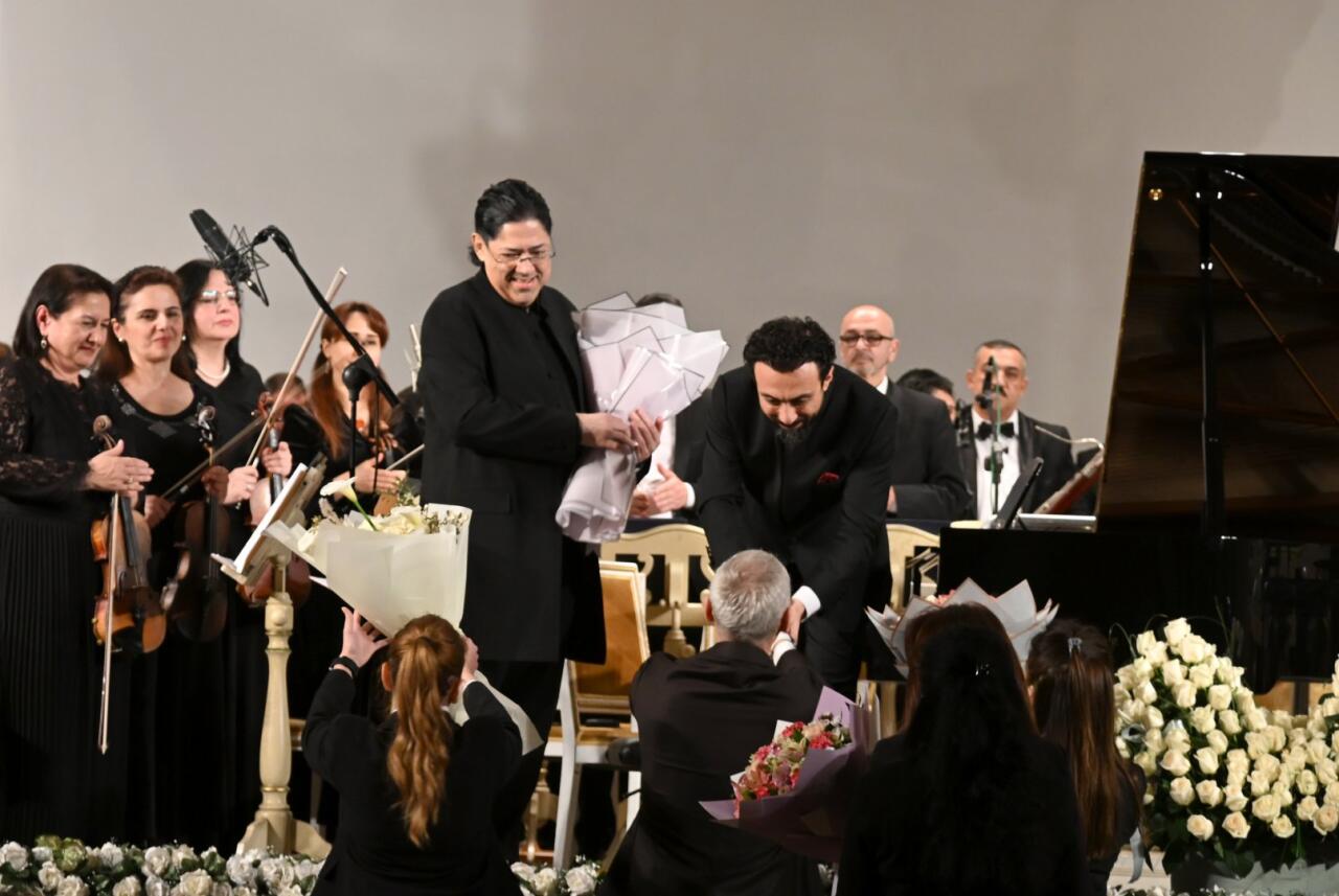 В Баку представлена мировая премьера Геннадия Ровнера "Anabasis"