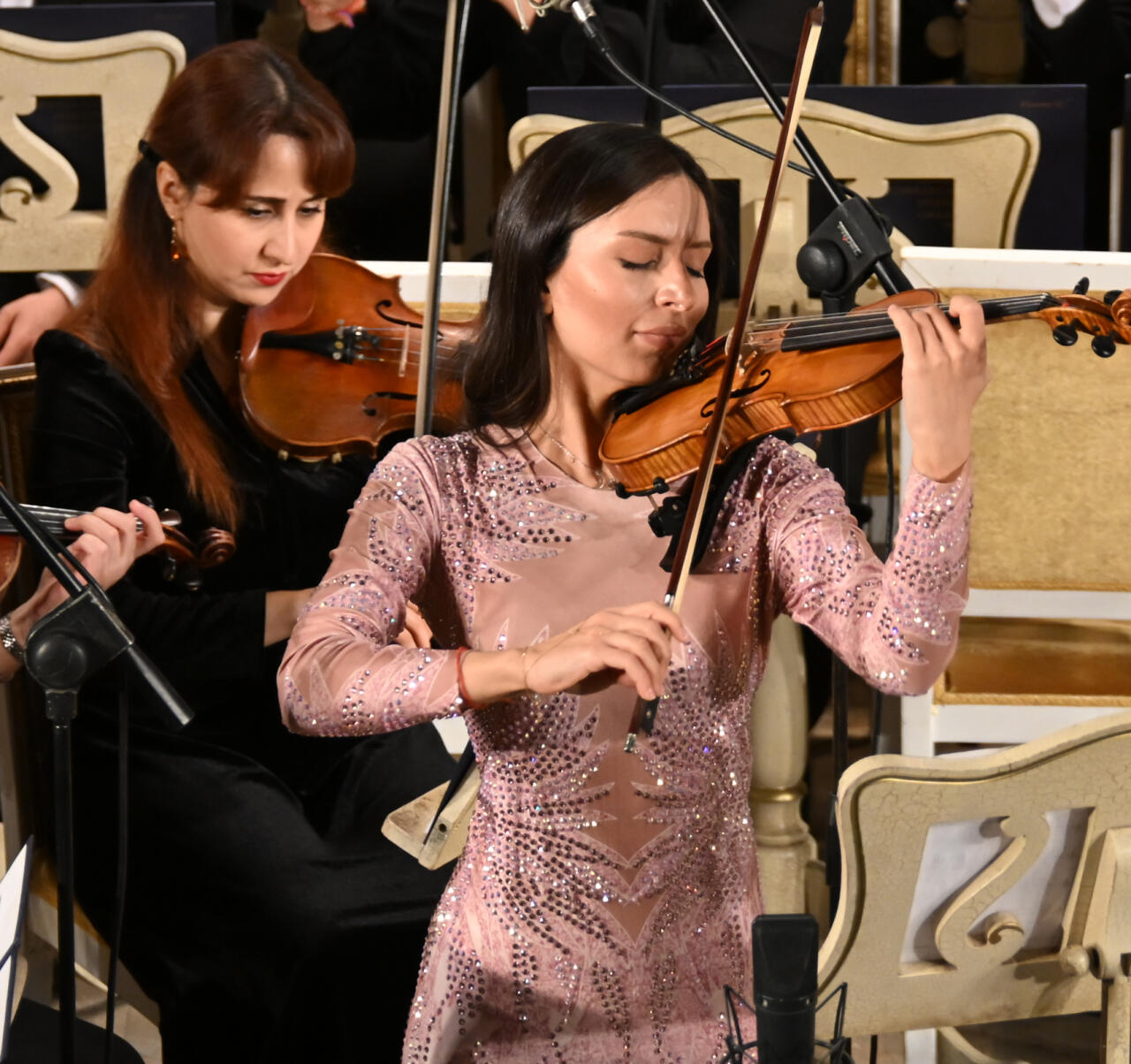 В Баку представлена мировая премьера Геннадия Ровнера "Anabasis"