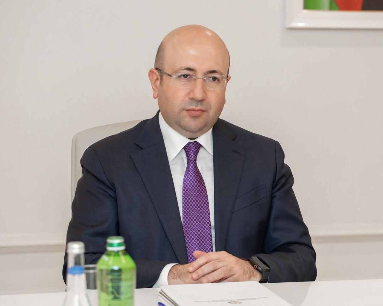 Азербайджан и Китай обсудили сотрудничество в сфере устойчивого градостроительства