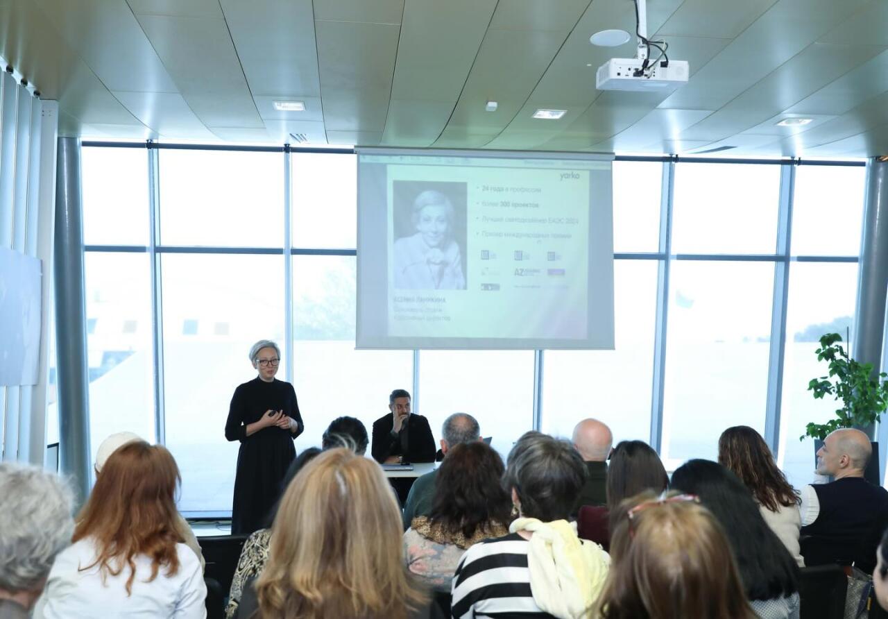 Цифра, свет, искусство: как технологии оживляют историю Азербайджана