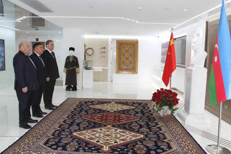 Gəncə avtomobil zavodu İB-i iki böyük Çin şirkəti ilə əməkdaşlıq sazişi imzaladı