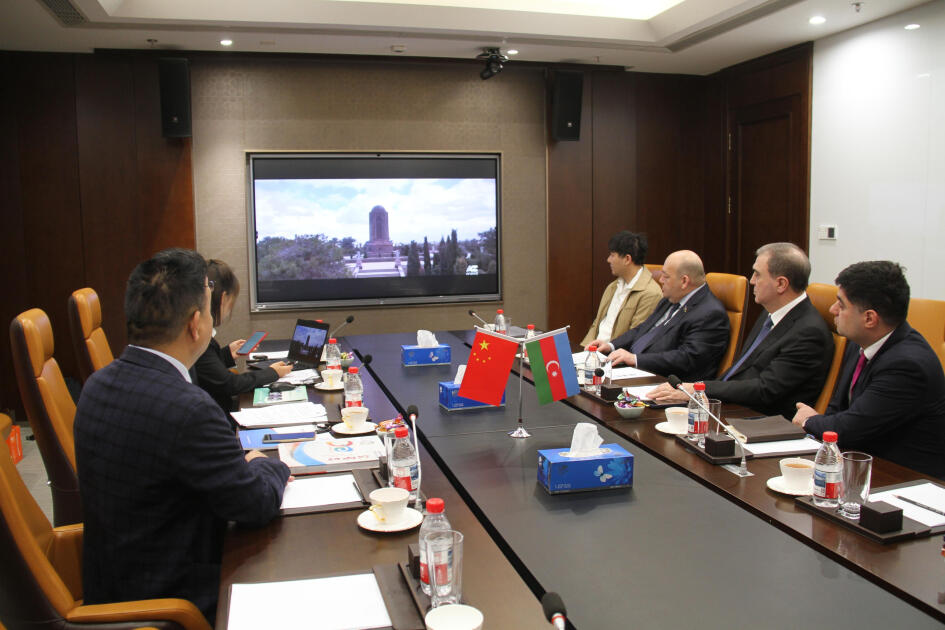 Gəncə avtomobil zavodu İB-i iki böyük Çin şirkəti ilə əməkdaşlıq sazişi imzaladı