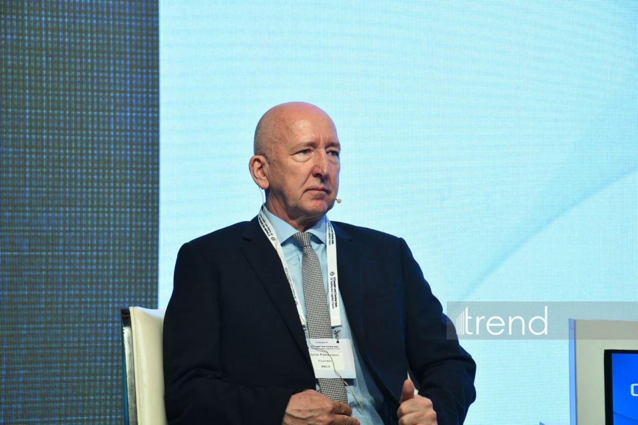 В Баку проходит Форум по логистике и торговле нефтью в Каспийском и Центральноазиатском регионах