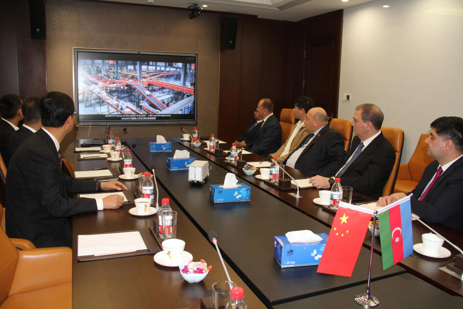 Gəncə avtomobil zavodu İB-i iki böyük Çin şirkəti ilə əməkdaşlıq sazişi imzaladı