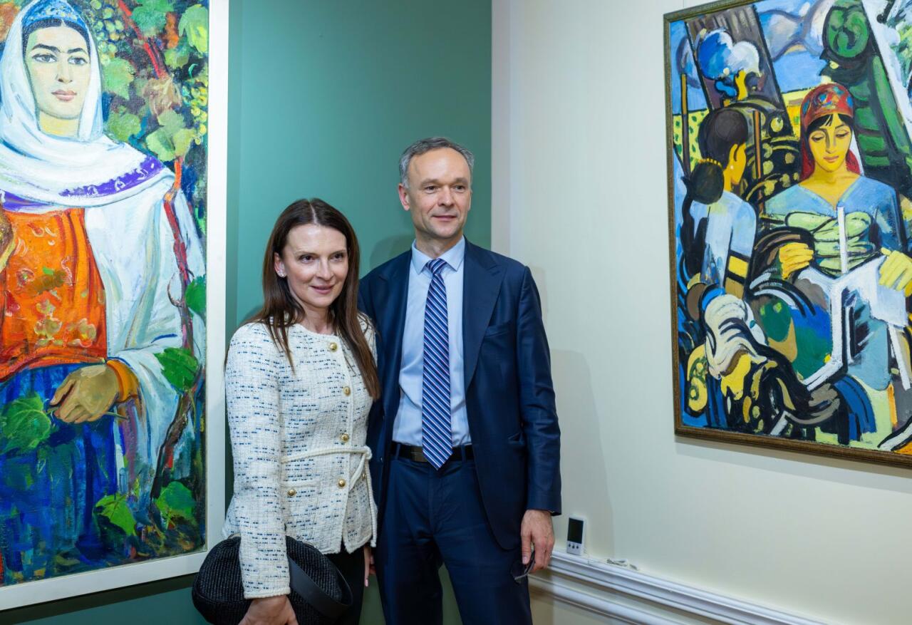 Лица, пейзажи, судьбы - палитра эпохи Джахангира Рустамова в реальности и вдохновении