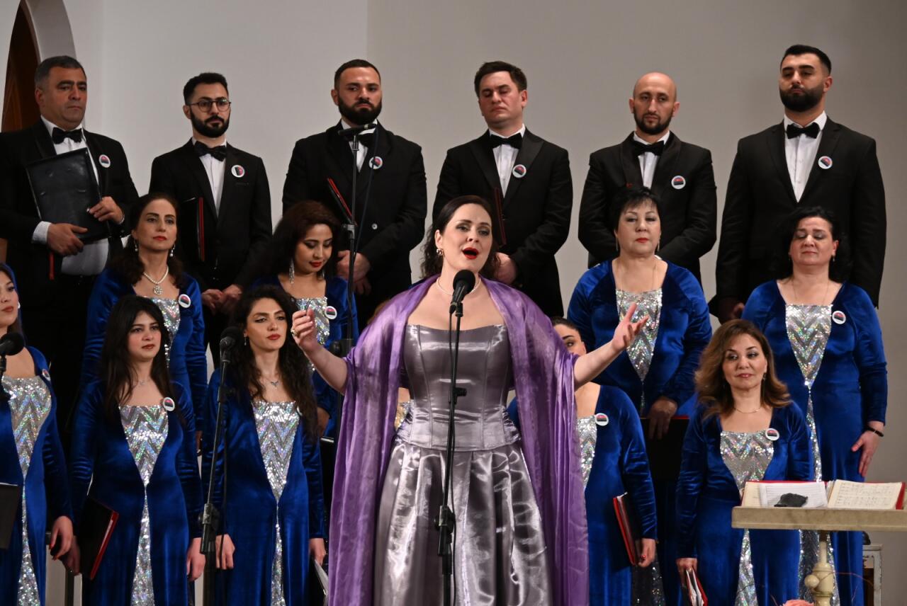 Шесть десятилетий в унисон - юбилей одного из лучших коллективов Азербайджана