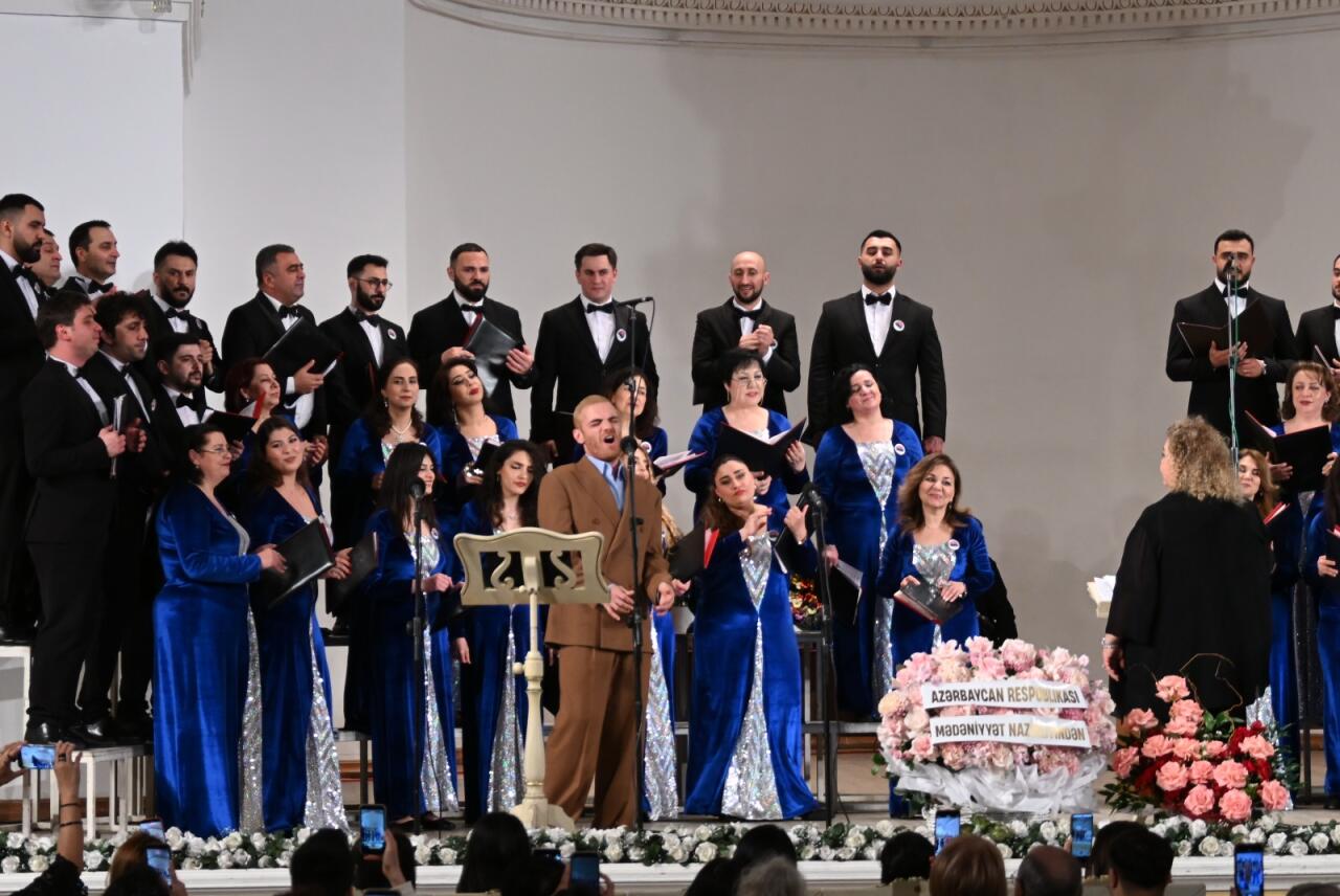 Шесть десятилетий в унисон - юбилей одного из лучших коллективов Азербайджана