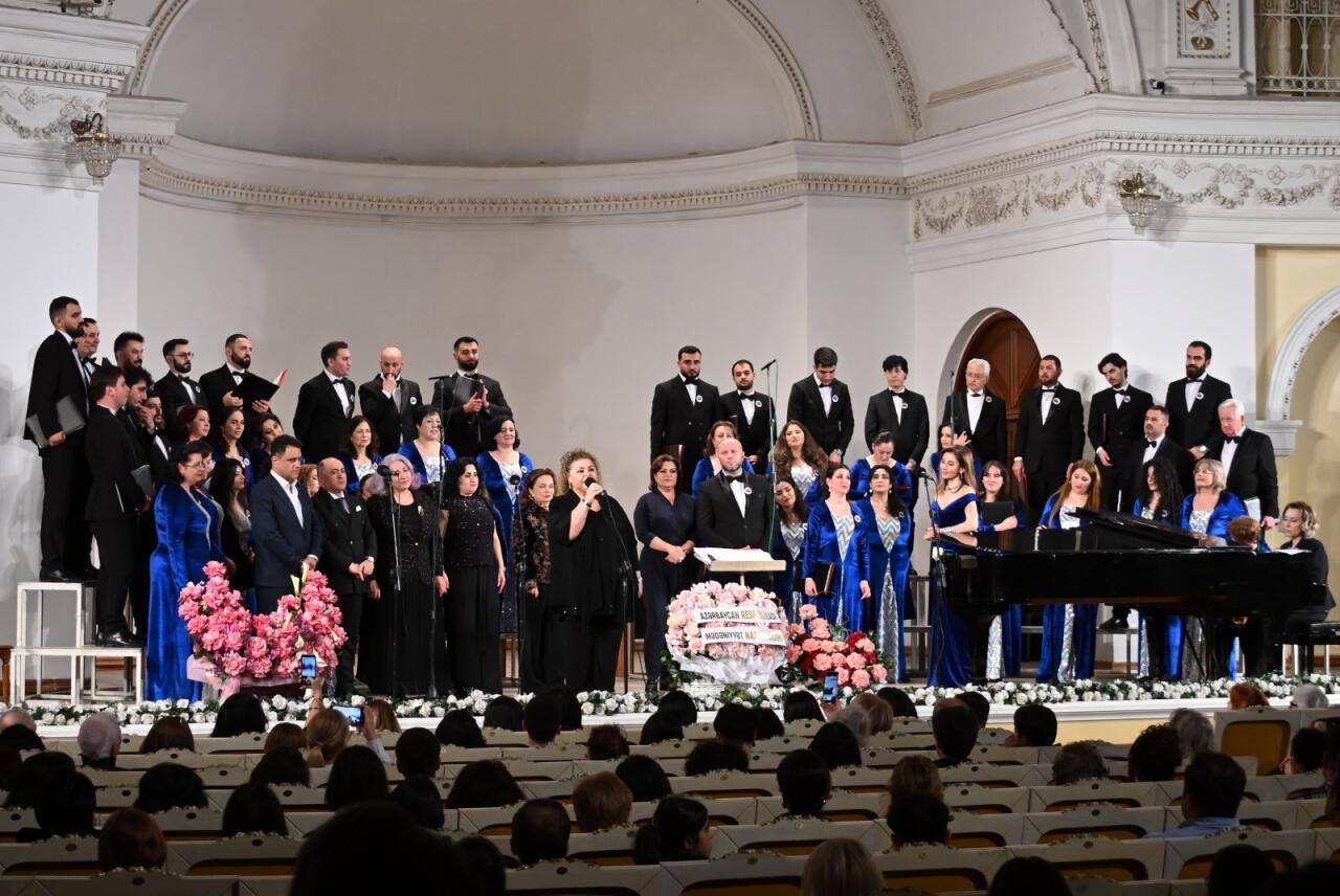 Шесть десятилетий в унисон - юбилей одного из лучших коллективов Азербайджана