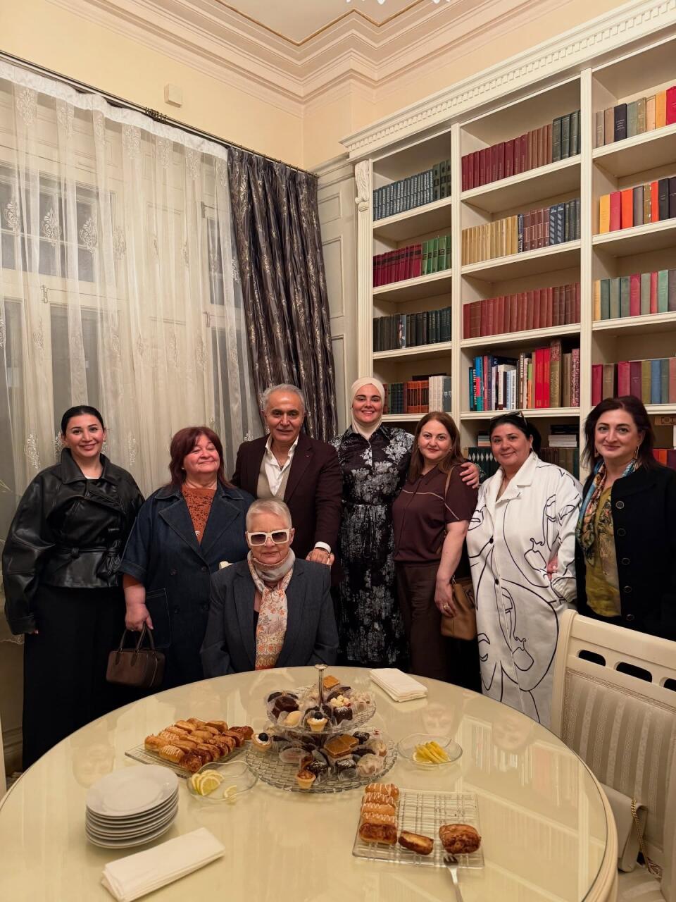 Неформальная встреча с Фирдовси Атакишиевым - без привычной театральной дистанции