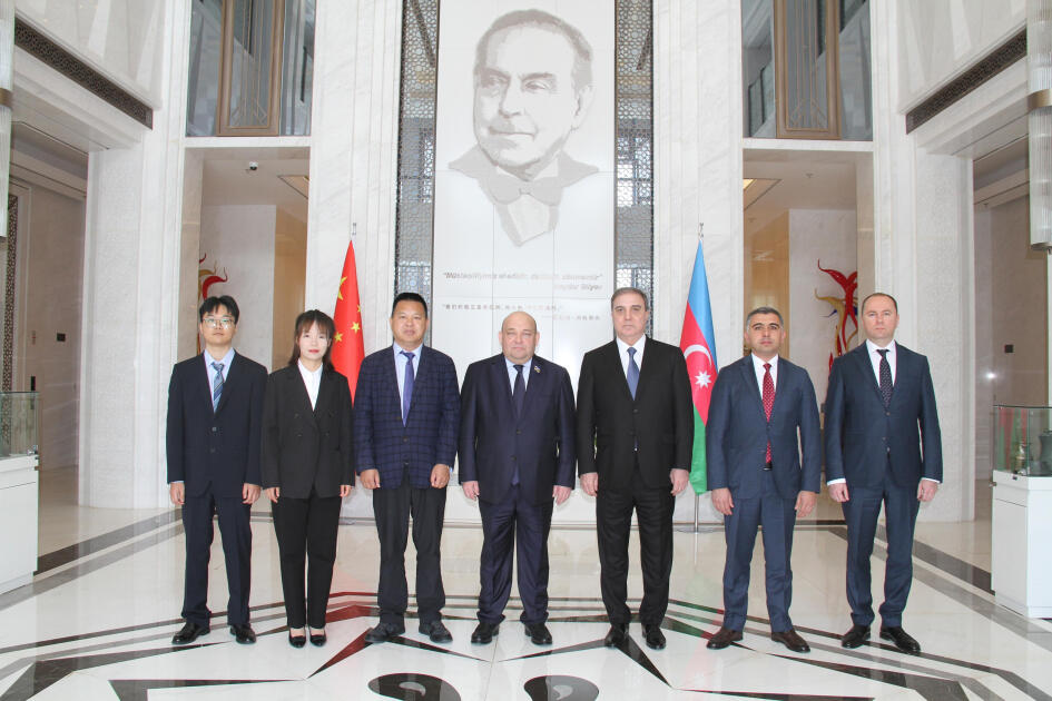 Gəncə avtomobil zavodu İB-i iki böyük Çin şirkəti ilə əməkdaşlıq sazişi imzaladı