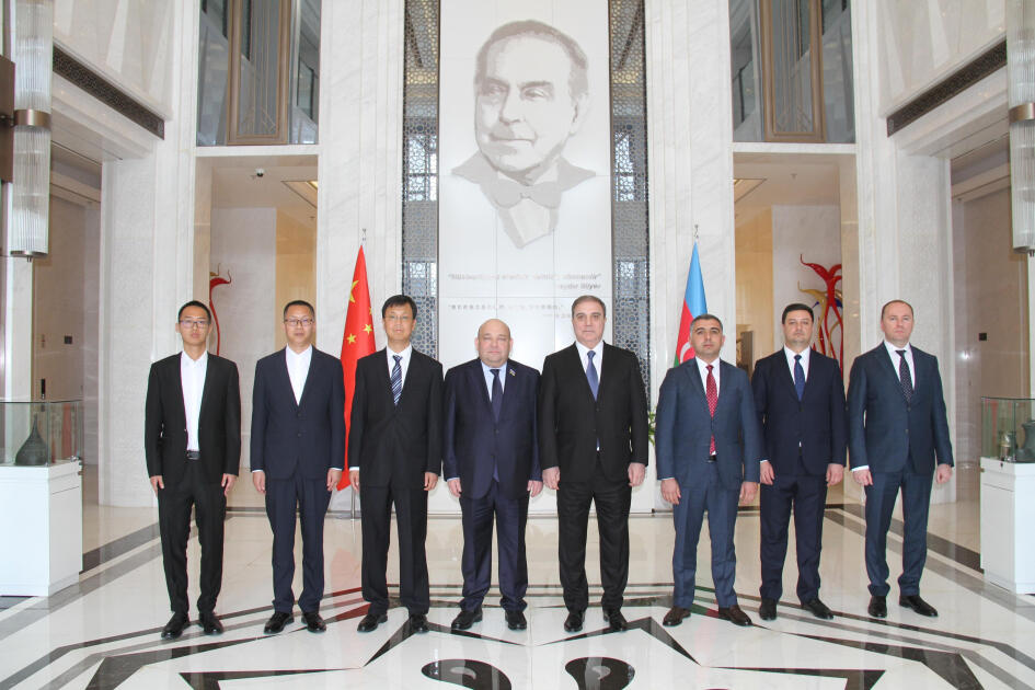 Gəncə avtomobil zavodu İB-i iki böyük Çin şirkəti ilə əməkdaşlıq sazişi imzaladı