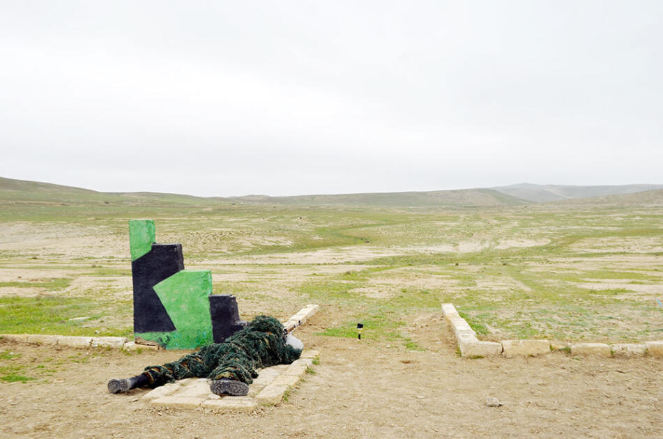 В Азербайджанской армии определены лучшие снайперы