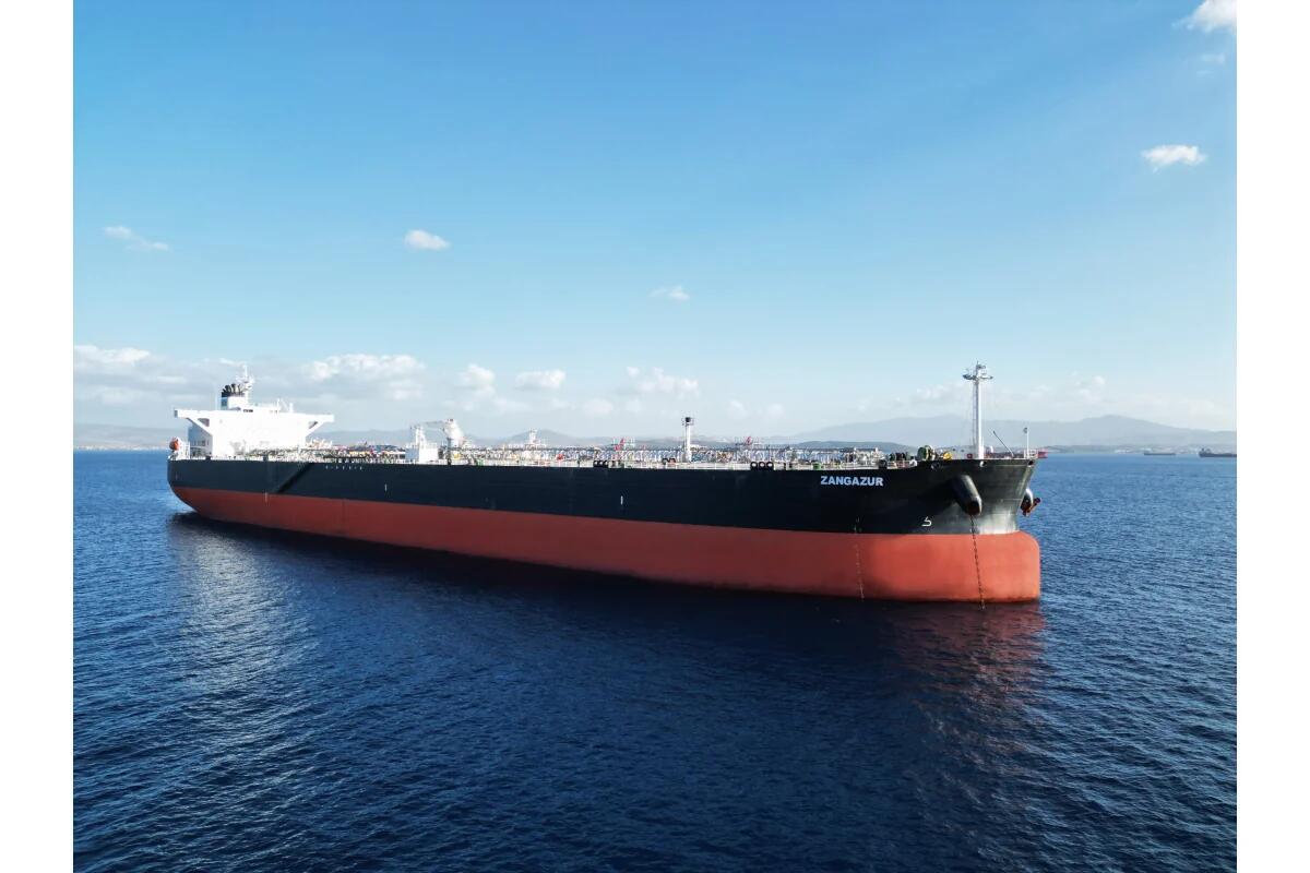 Пять судов, принадлежащих Азербайджану, исключены из санкционного списка ЕC