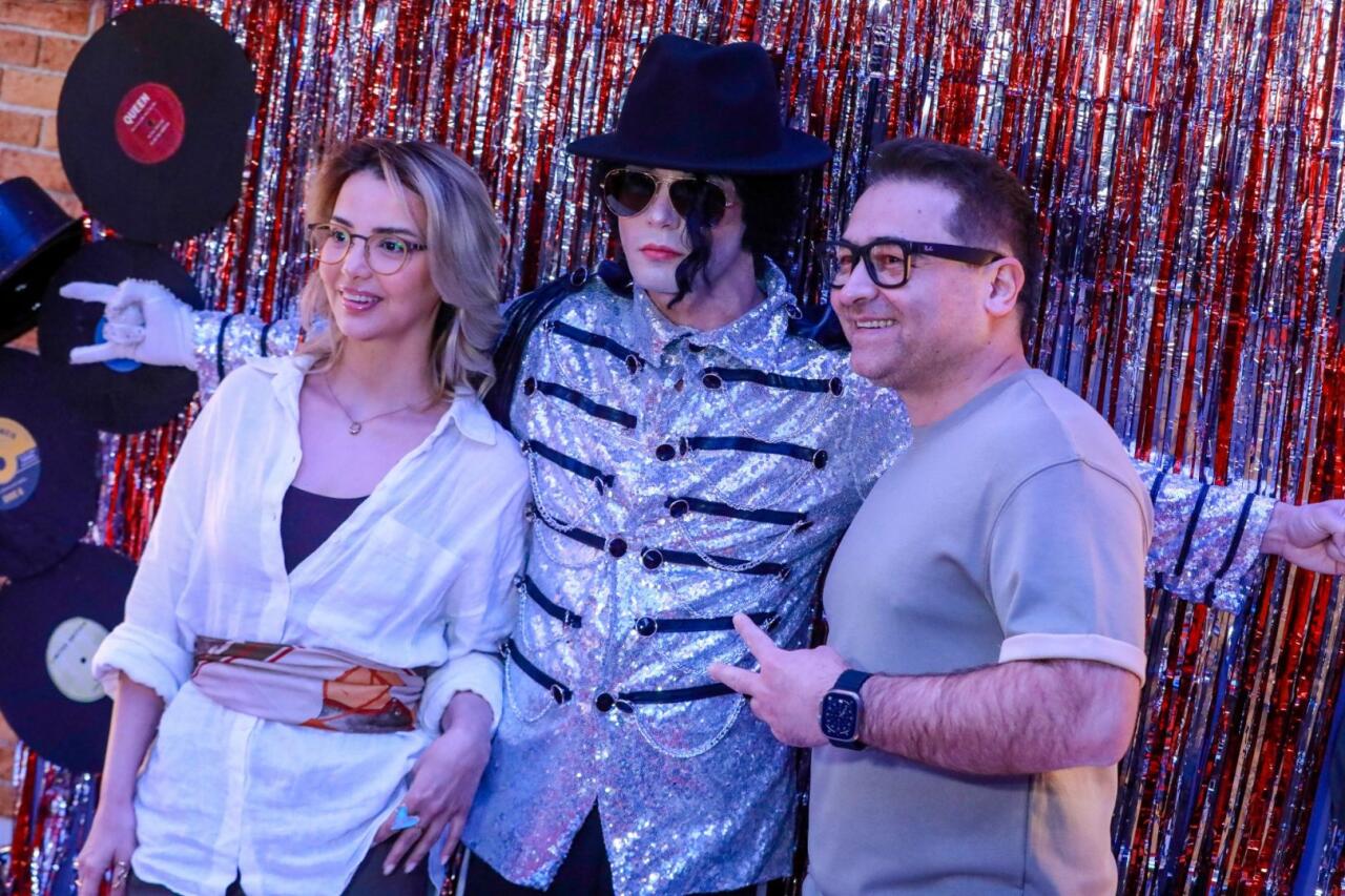 В Баку появился портал в эпоху поп-короля Майкла Джексона: