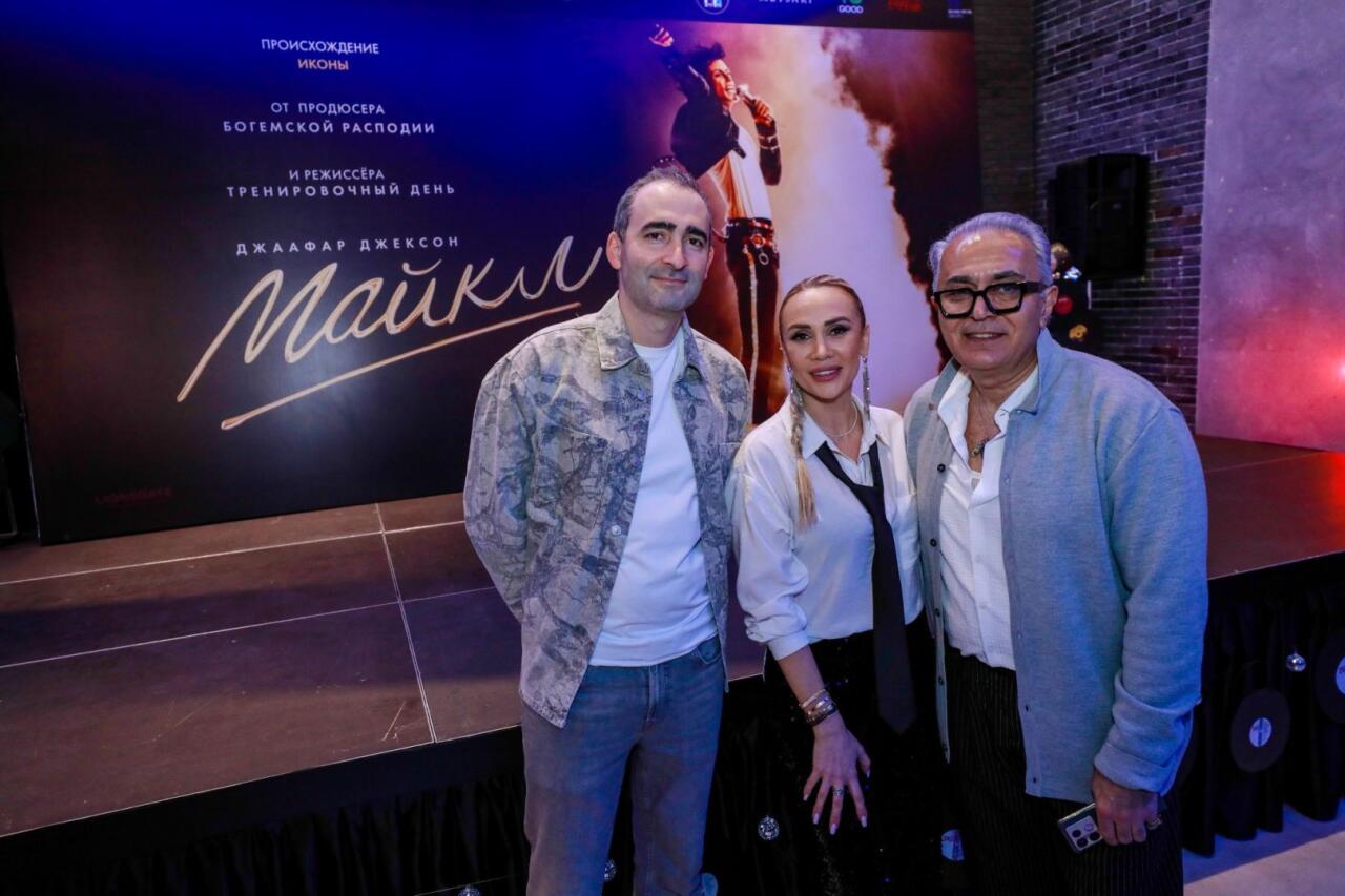 В Баку появился портал в эпоху поп-короля Майкла Джексона: