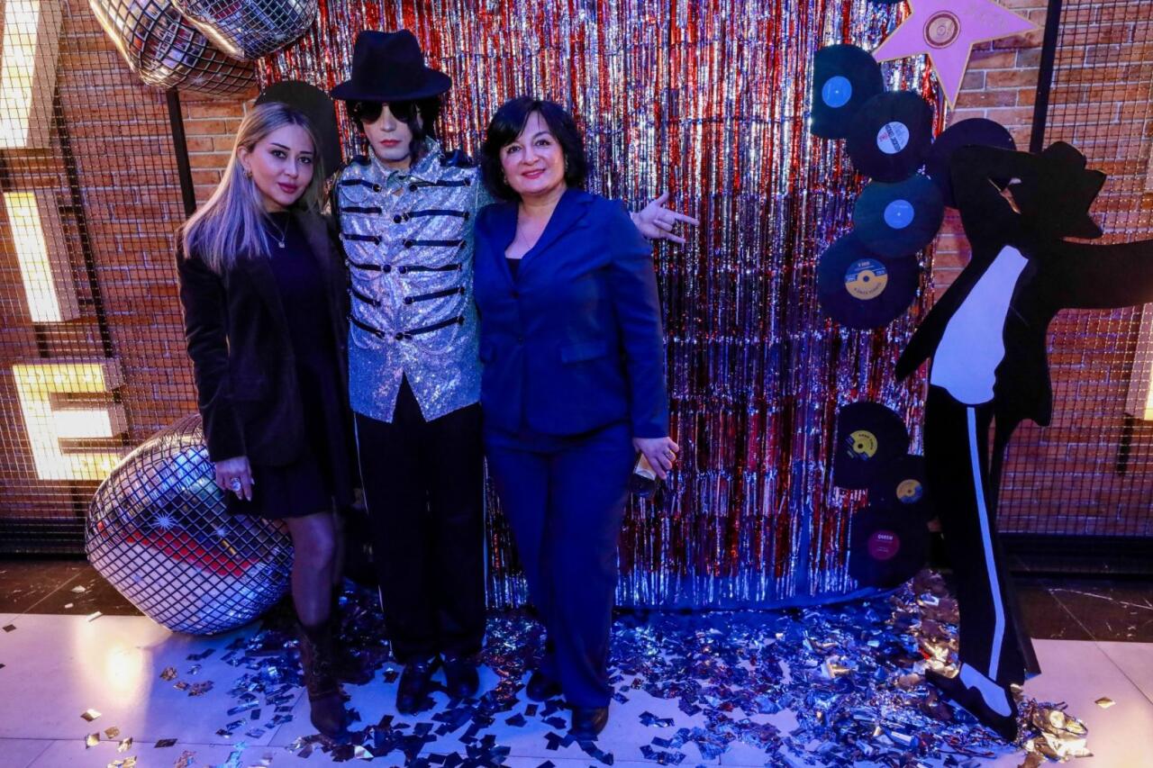 В Баку появился портал в эпоху поп-короля Майкла Джексона: