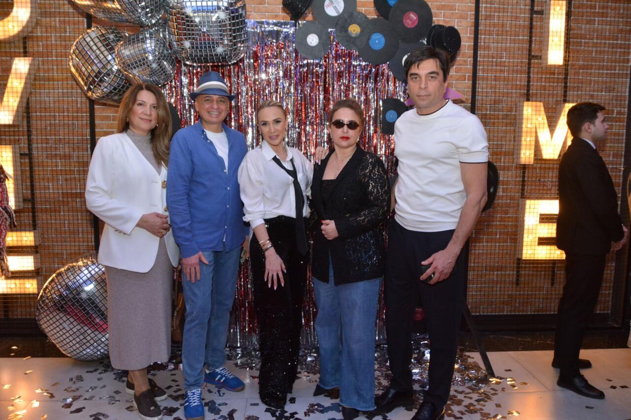 В Баку появился портал в эпоху поп-короля Майкла Джексона: